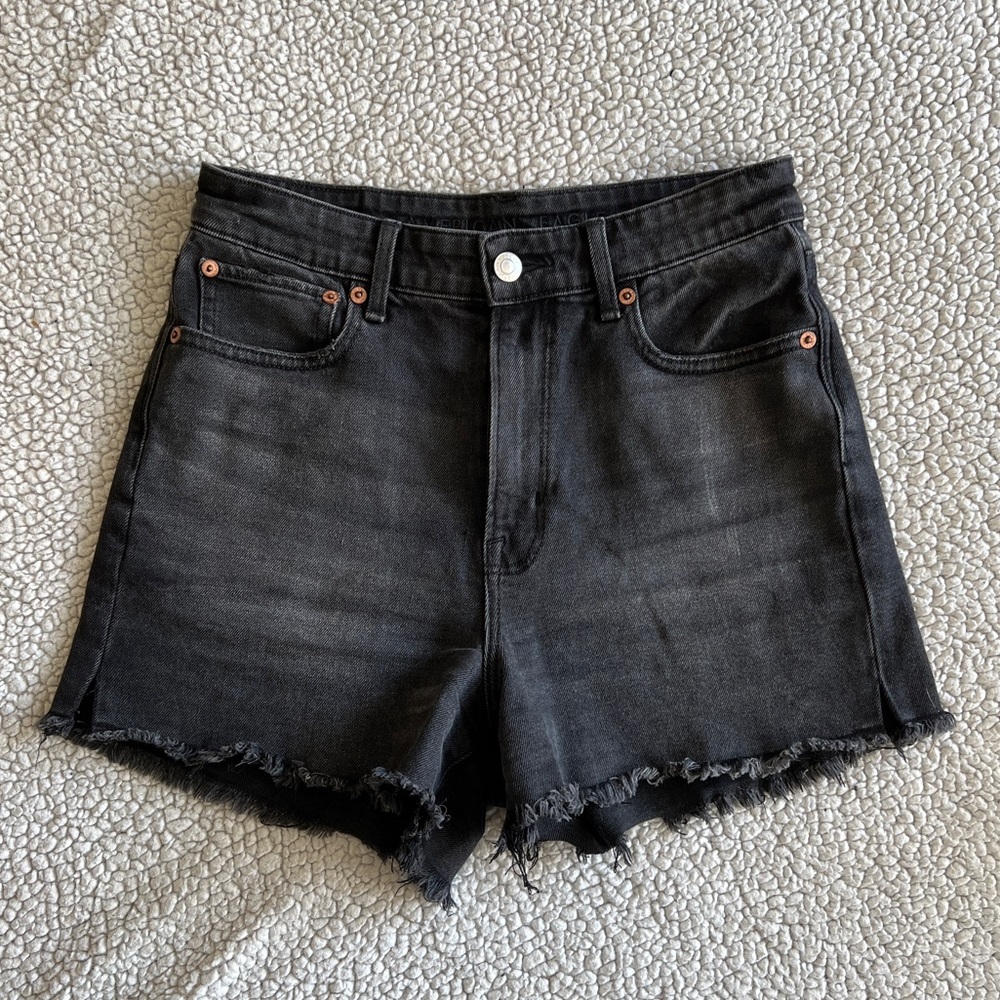 High Rise 90’s Shorts